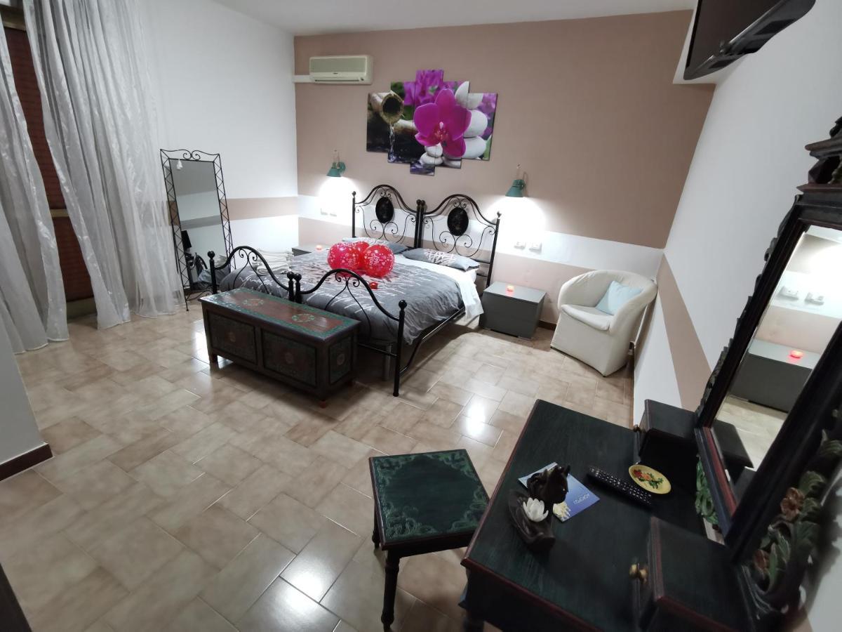 Bed & Breakfast Villa Flora Eredita Ngoại thất bức ảnh
